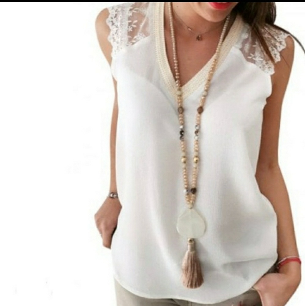 White Bohemian V Neck Blouse Lace Top Beautiful Size M